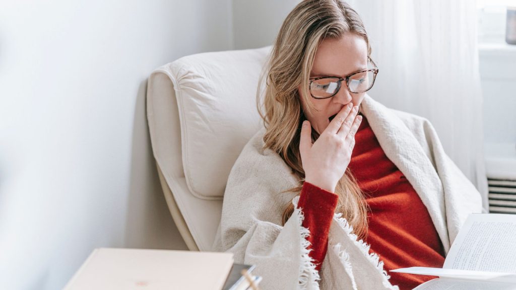Top 7 des habitudes quotidiennes qui fatiguent plus qu'on ne le pense