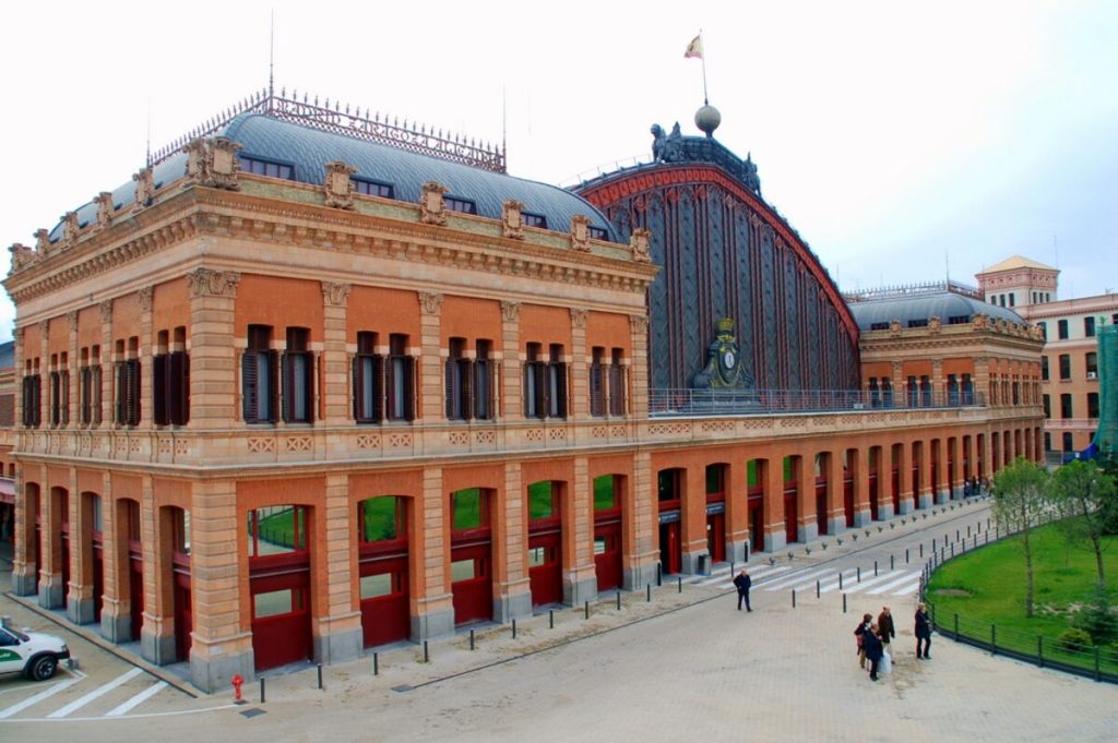 Top 18 des grandes gares les plus impressionnantes du monde