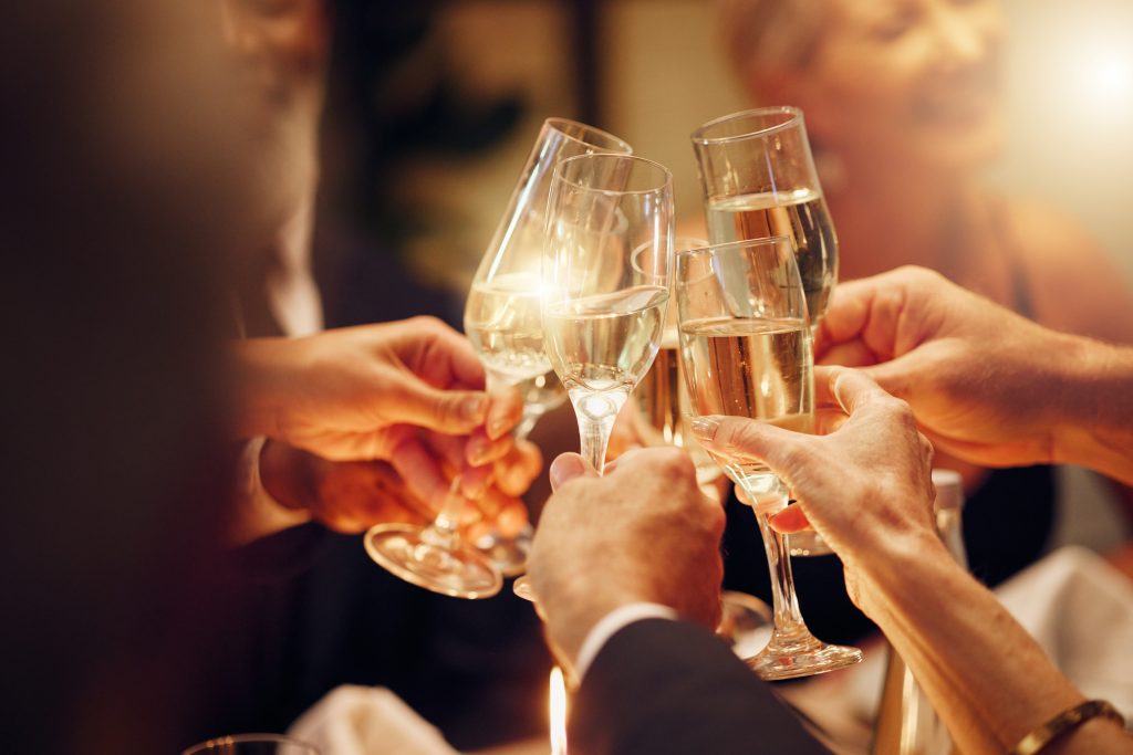 Top 6 des voeux de nouvelle année qu’on envoie sans y croire