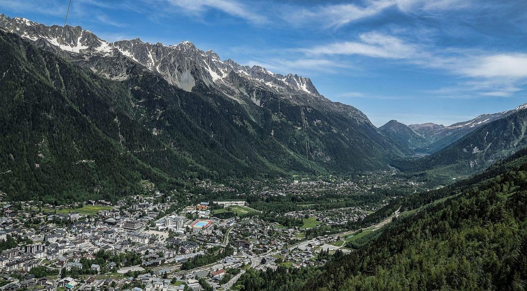 Top 8 des glaciers français menacĂ©s quâon devrait voir au moins une fois