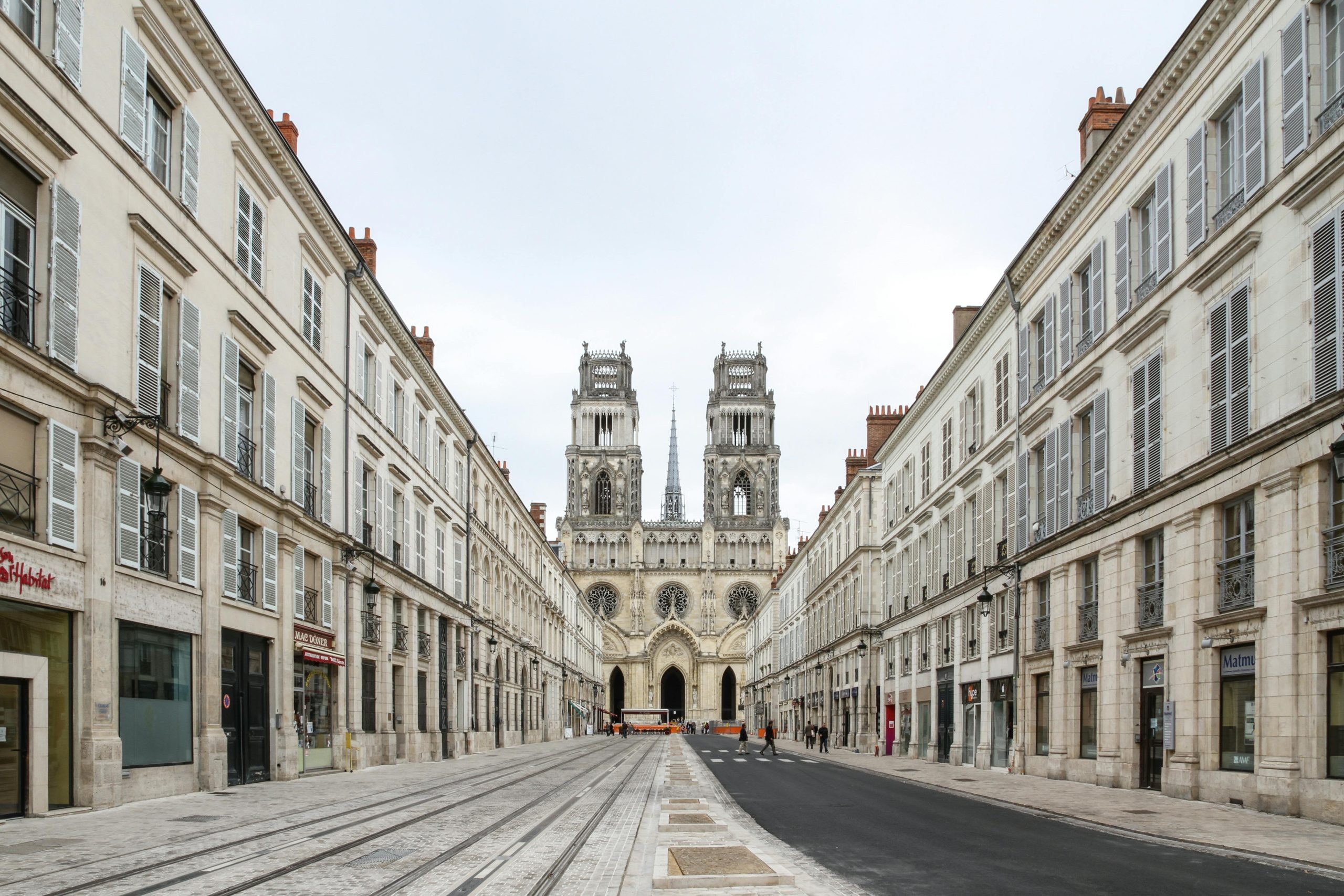 Top 12 des étapes clés pour découvrir Orléans