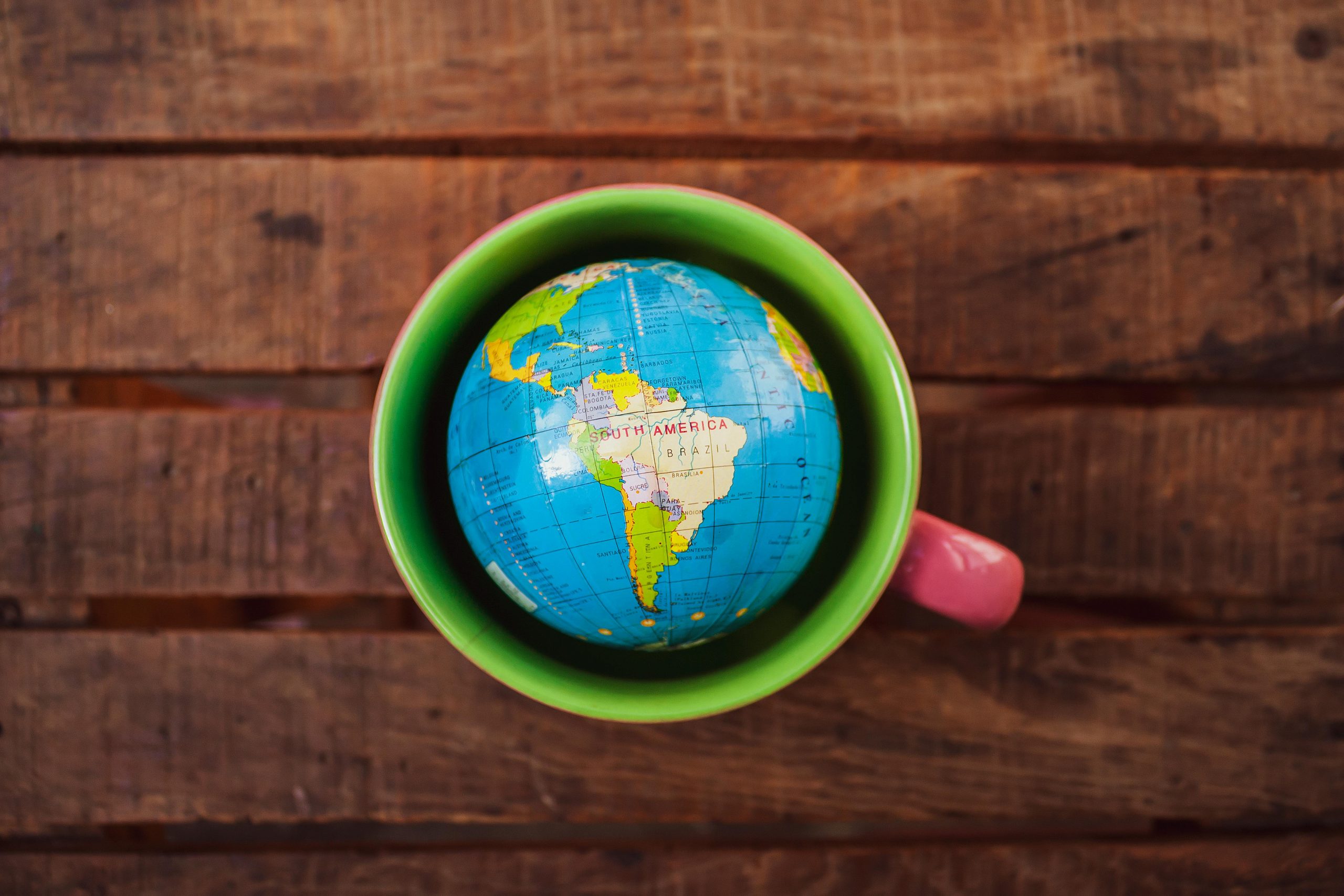 Top 8 des raisons de préférer un globe terrestre à un planisphère
