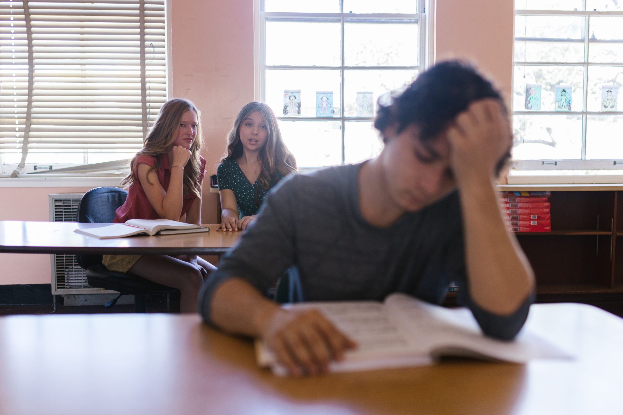 Top 11 des facteurs qui alimentent l'anxiété chez les ados
