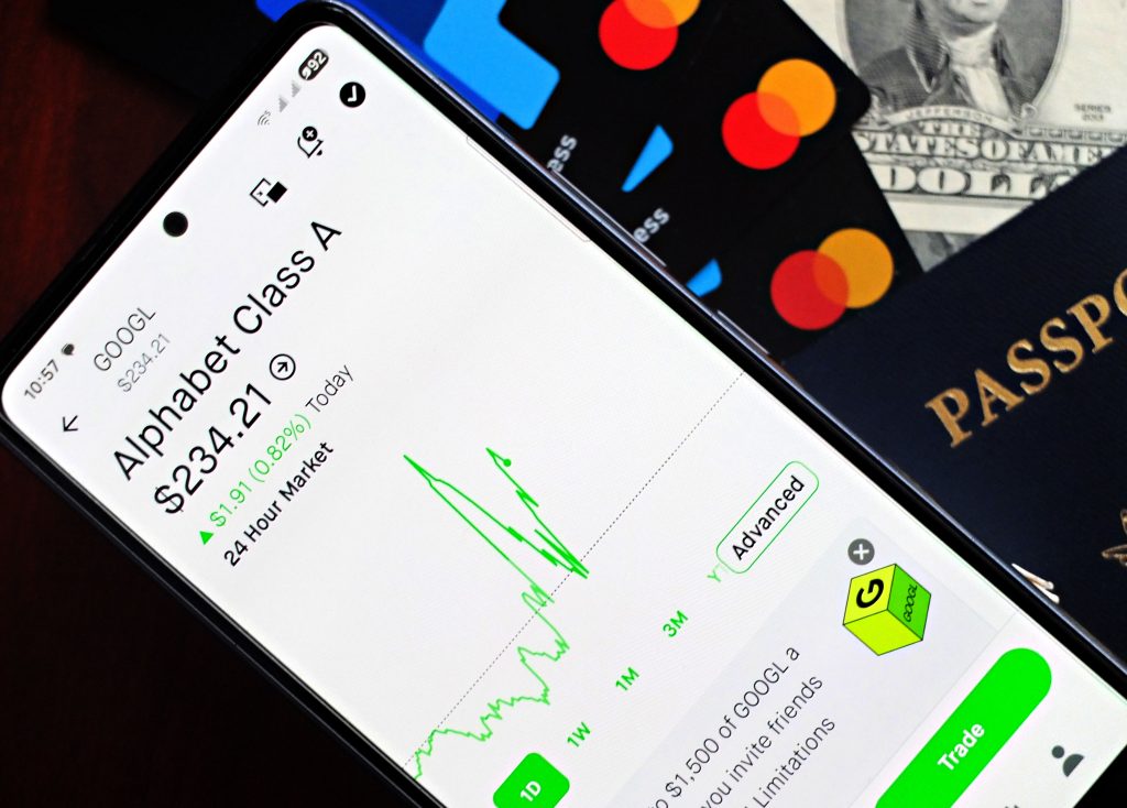 Top 5 des plateformes d'investissement accessibles sans être expert