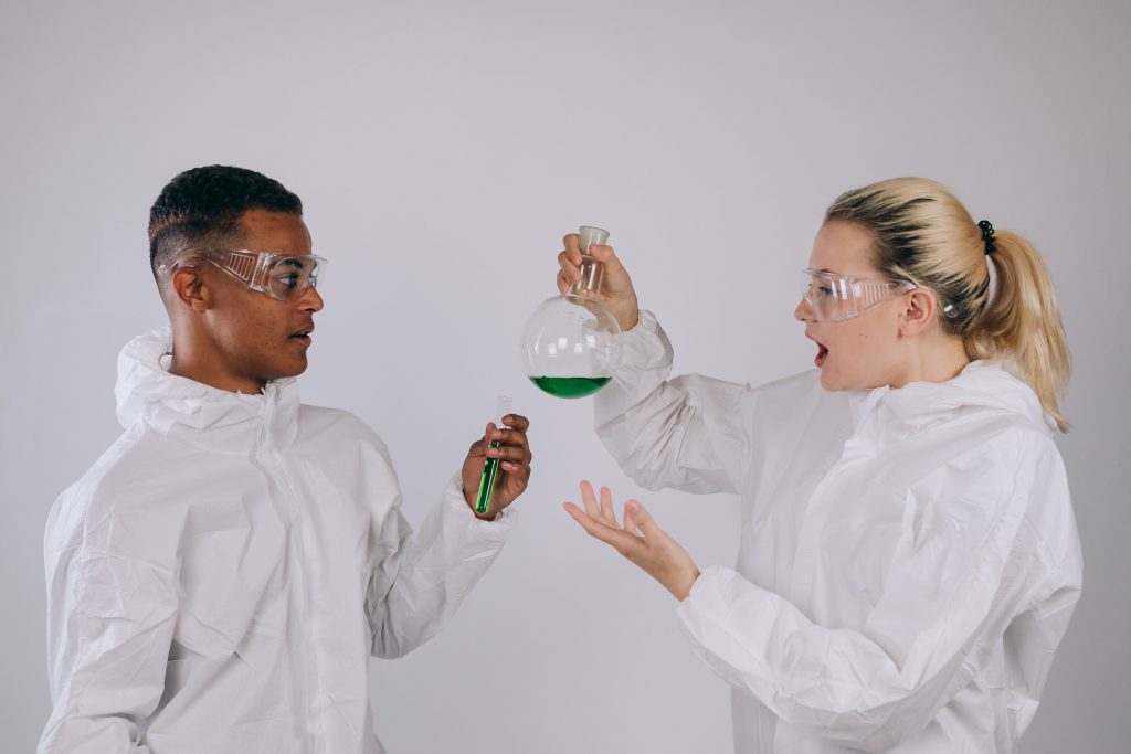 Top 5 des scientifiques français actuels dont personne ne connaît le travail