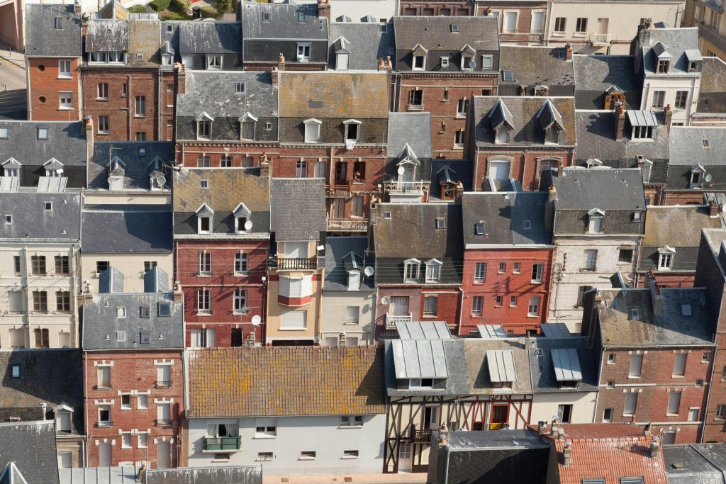 Top 5 des villes françaises où créer une entreprise coûte beaucoup moins cher