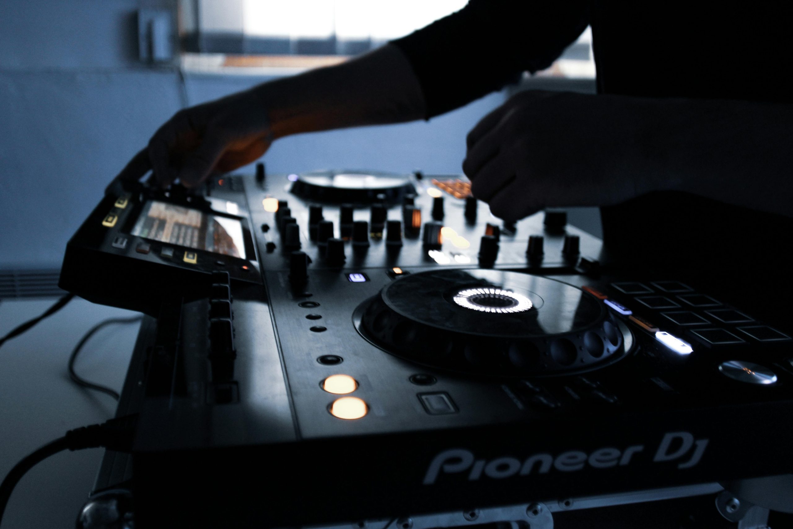 Top 6 des débats autour des DJs de mariage