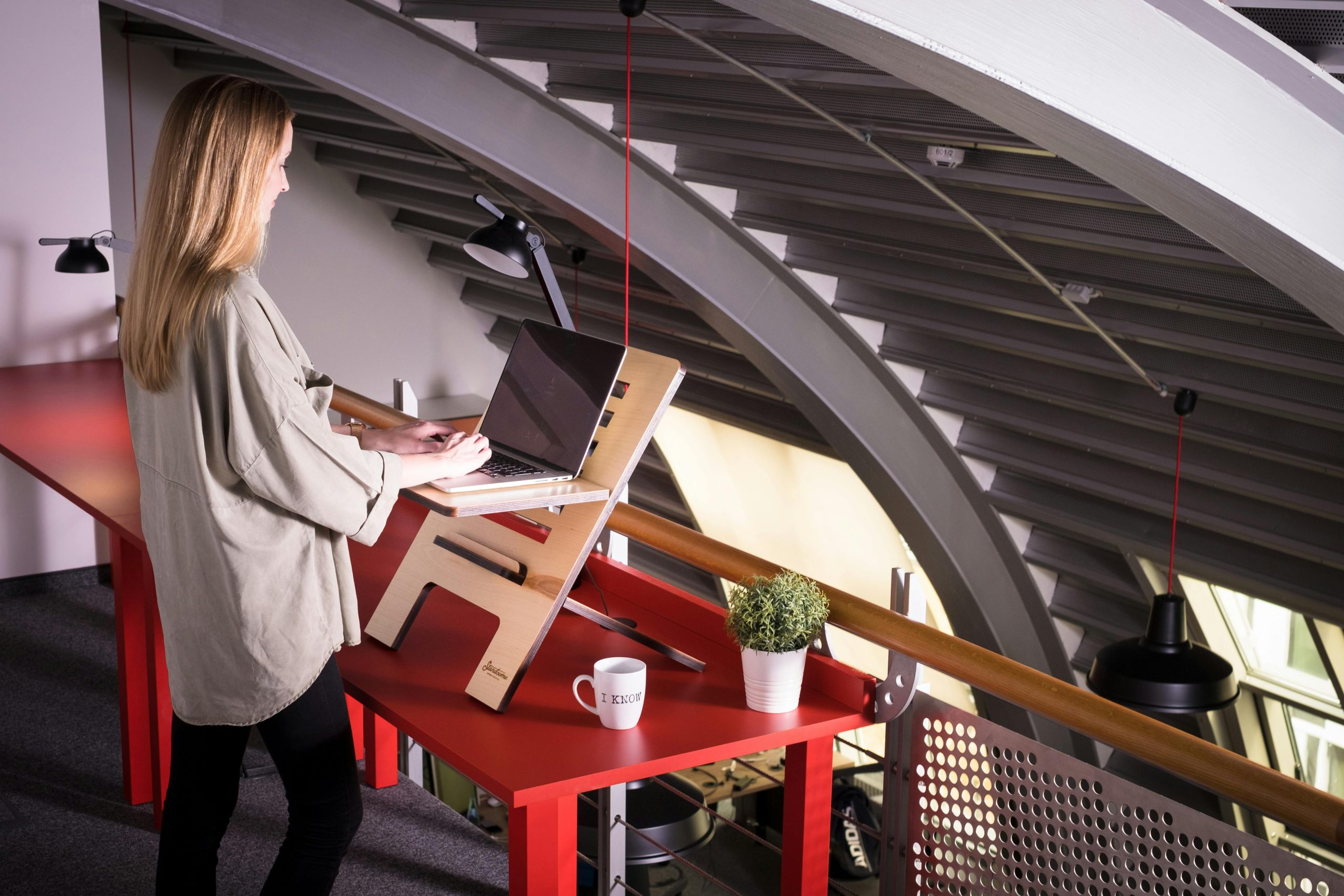 Top 8 des gadgets utiles pour un bureau ergonomique
